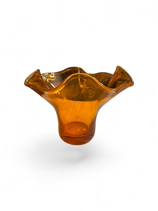Other - Amber Glass Ruffled Decorative Vase - hand blown
Circa 1960s-1970s